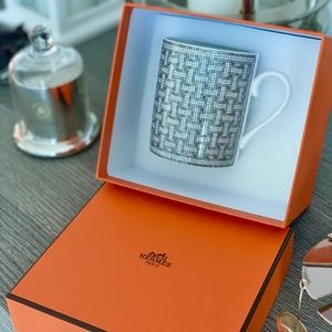 Authentic Hermes Mosaique au 24 platinum mug.